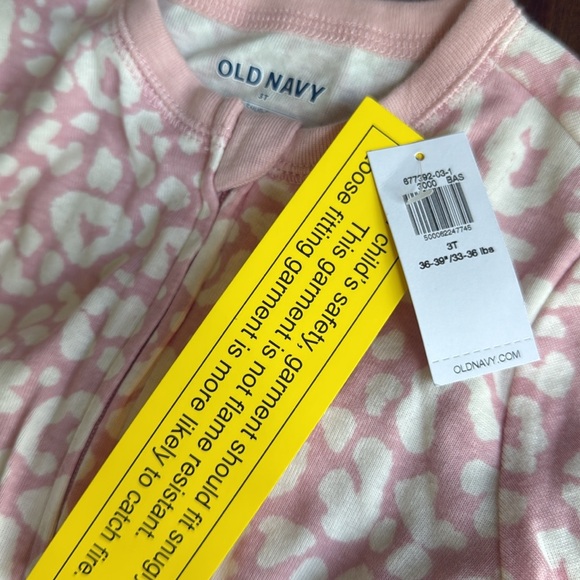 NWT Old Navy 4pc Kids Pajama Set - Pink, White, Yellow, Blue - Picture 3 of 10